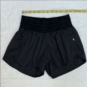 Lululemon dance tracker shorts, great condition